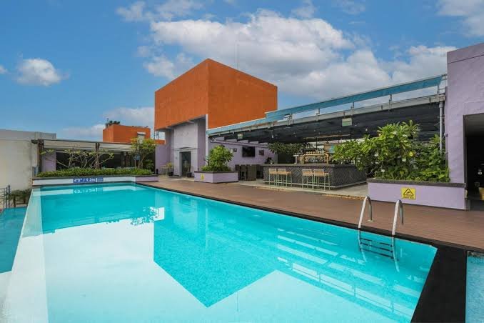 DoubleTree Suites by Hilton