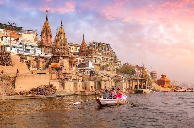 Kashi – Ayodhya – Prayagraj Spiritual Tour Package – 8 Days / 7 Nights