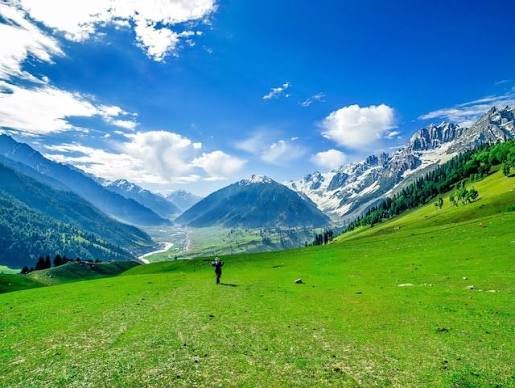 Kashmir Paradise Tour Package – 6 Days / 5 Nights