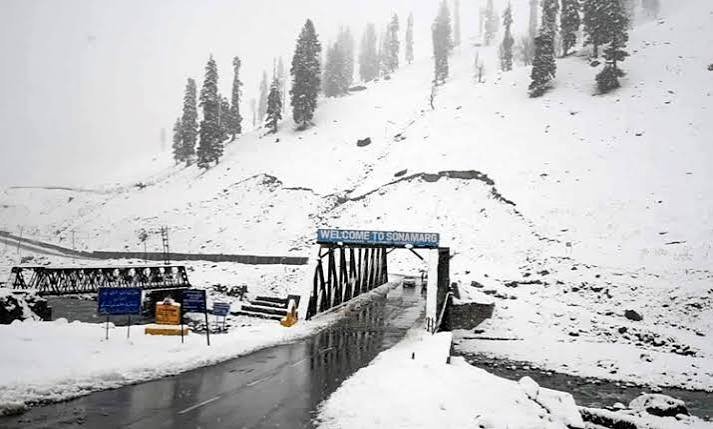 Kashmir Paradise Tour Package – 6 Days / 5 Nights